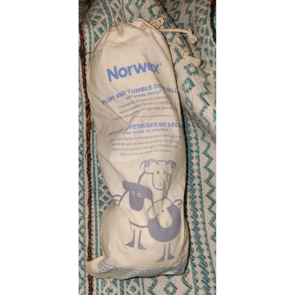 NEW Norwex Fluff & Tumble Dryer Balls Wool Pack of 3